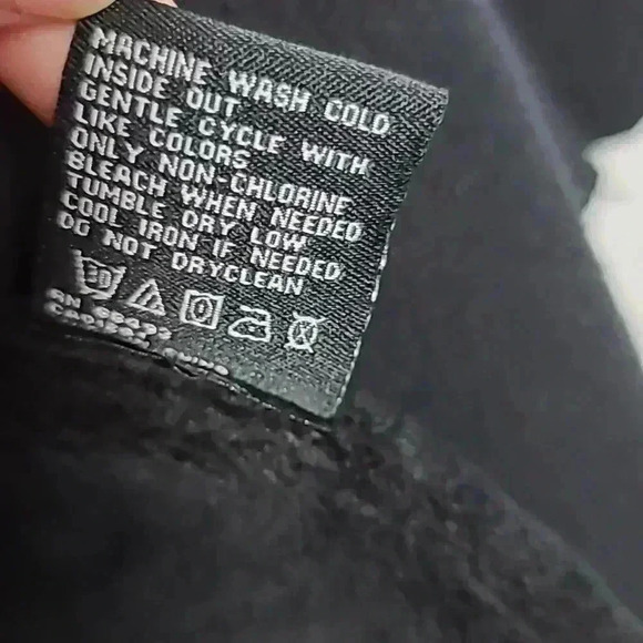 BNCI by Blanc Noir Black Wrap Sweater Size Small - Picture 6 of 13